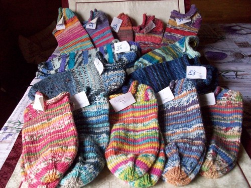 Liebevoll gestrickte neue - gestrickte,,